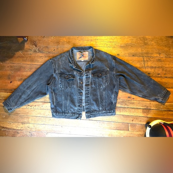 Vintage Levi’s jacket, black wash size large - Picture 2 of 4
